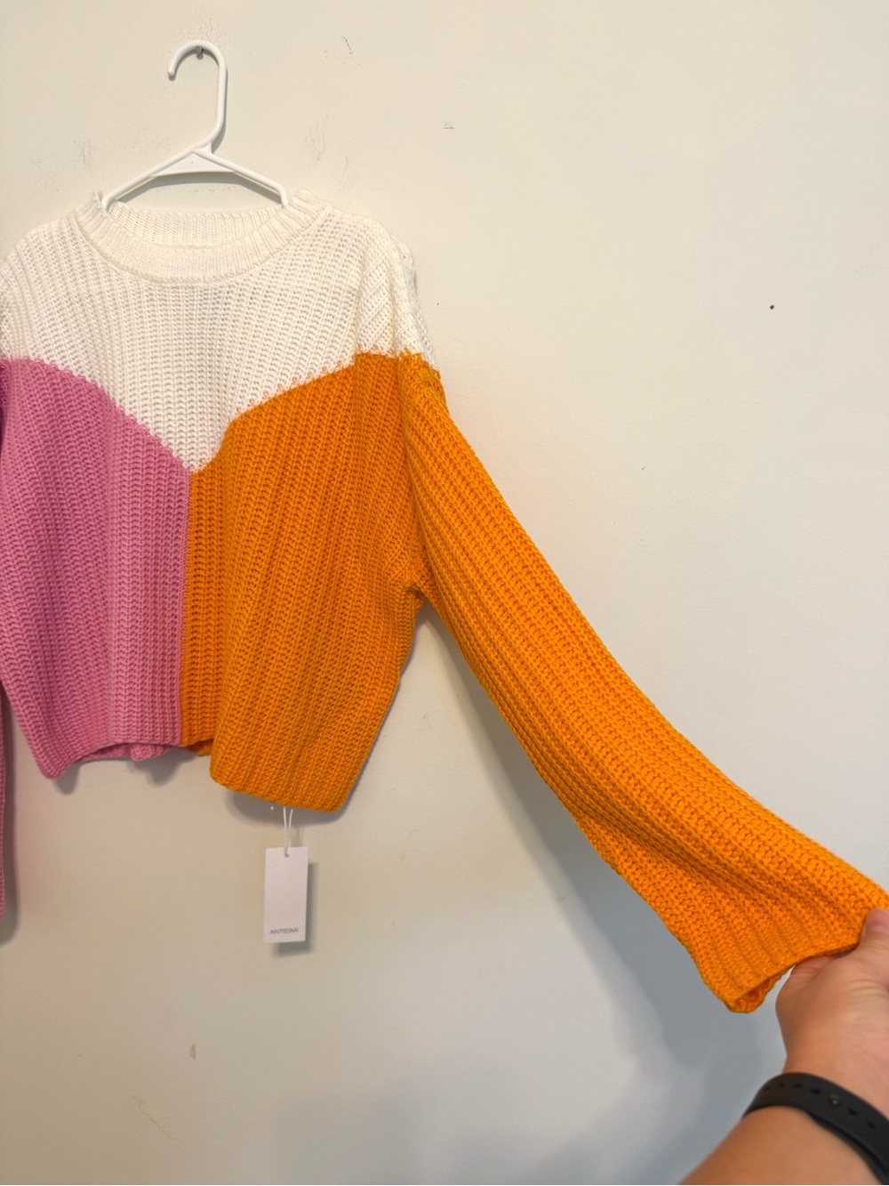 Sincerely Jules Colorblock Orange, Pink, Cream Knit Cropped Sweater NWT Medium - Picture 4 of 8